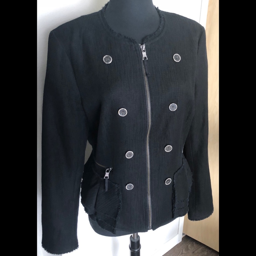 Banana Republic Crepe Blazer- 14